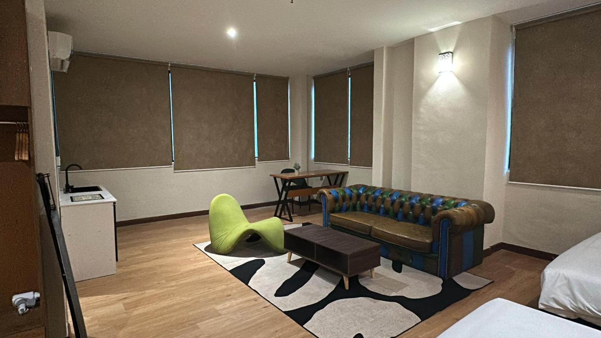 Kingston Hotel 8 - Kuala Lumpur Bukit Bintang ภายนอก รูปภาพ